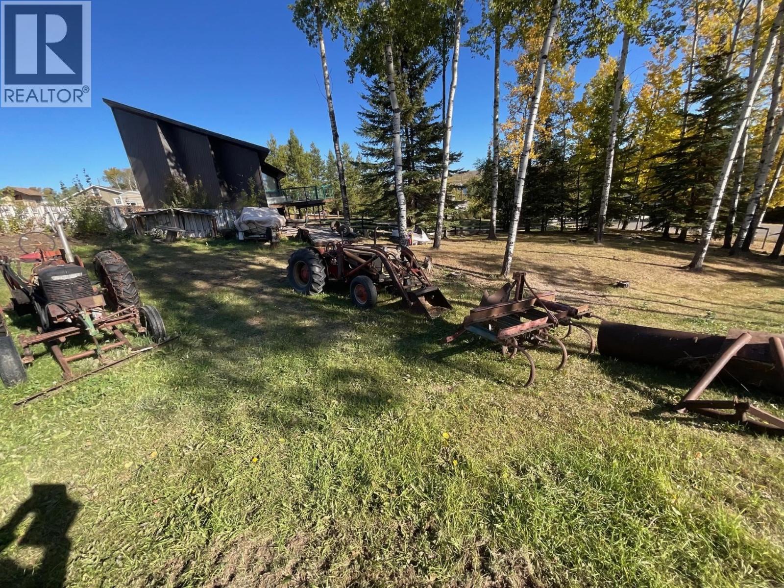 13235 LAKESHORE DRIVE, Charlie Lake