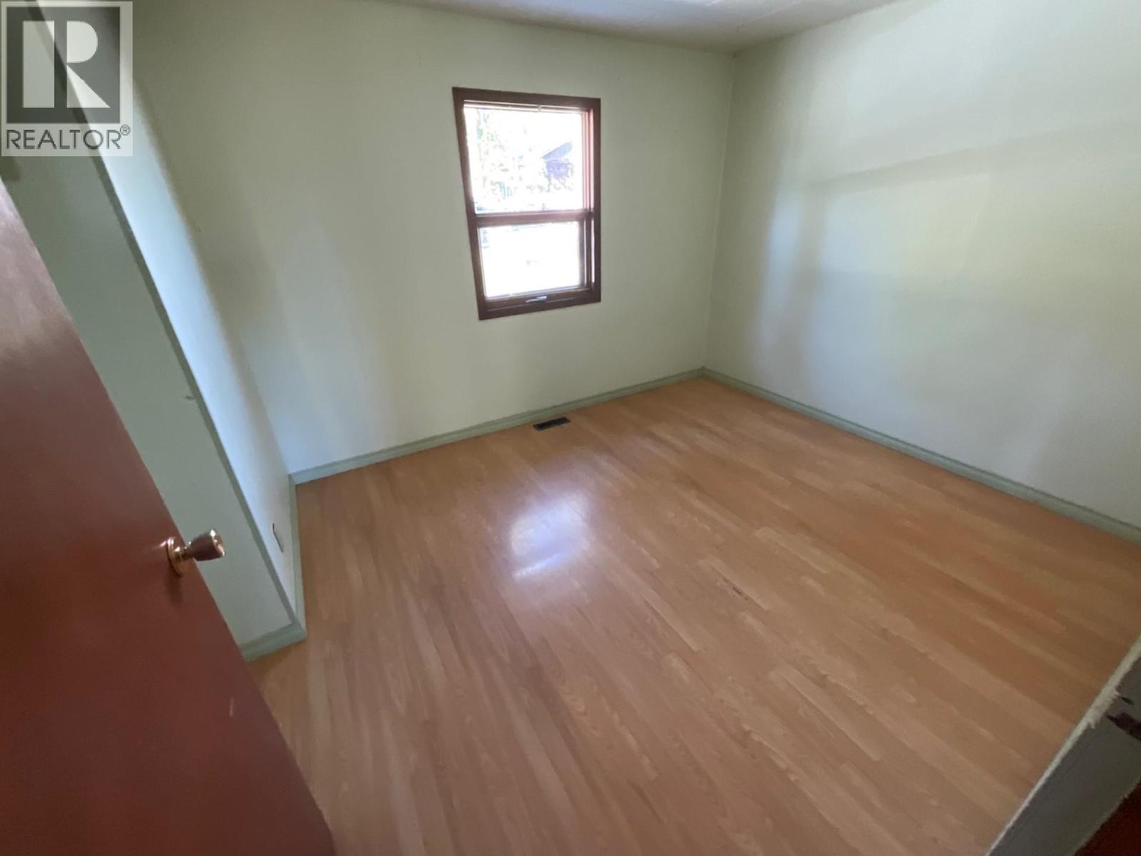 13235 LAKESHORE DRIVE, Charlie Lake