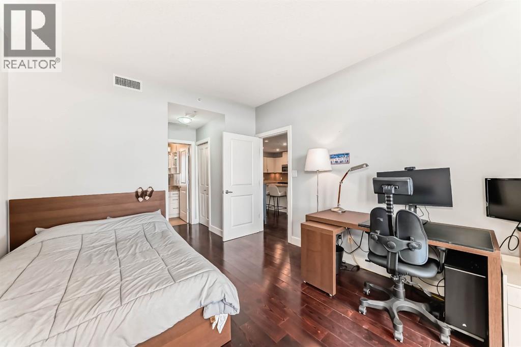 Single Family House for Sale in   Spruce Place SW Spruce Cliff Calgary 