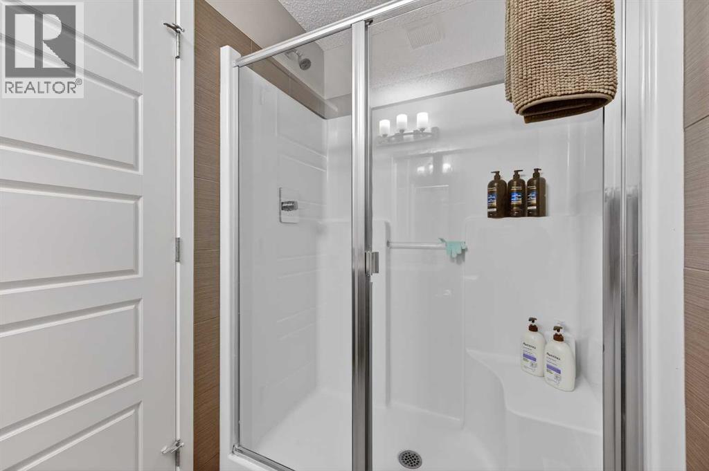 Single Family House for Sale in  New Brighton Walk SE New Brighton Calgary 