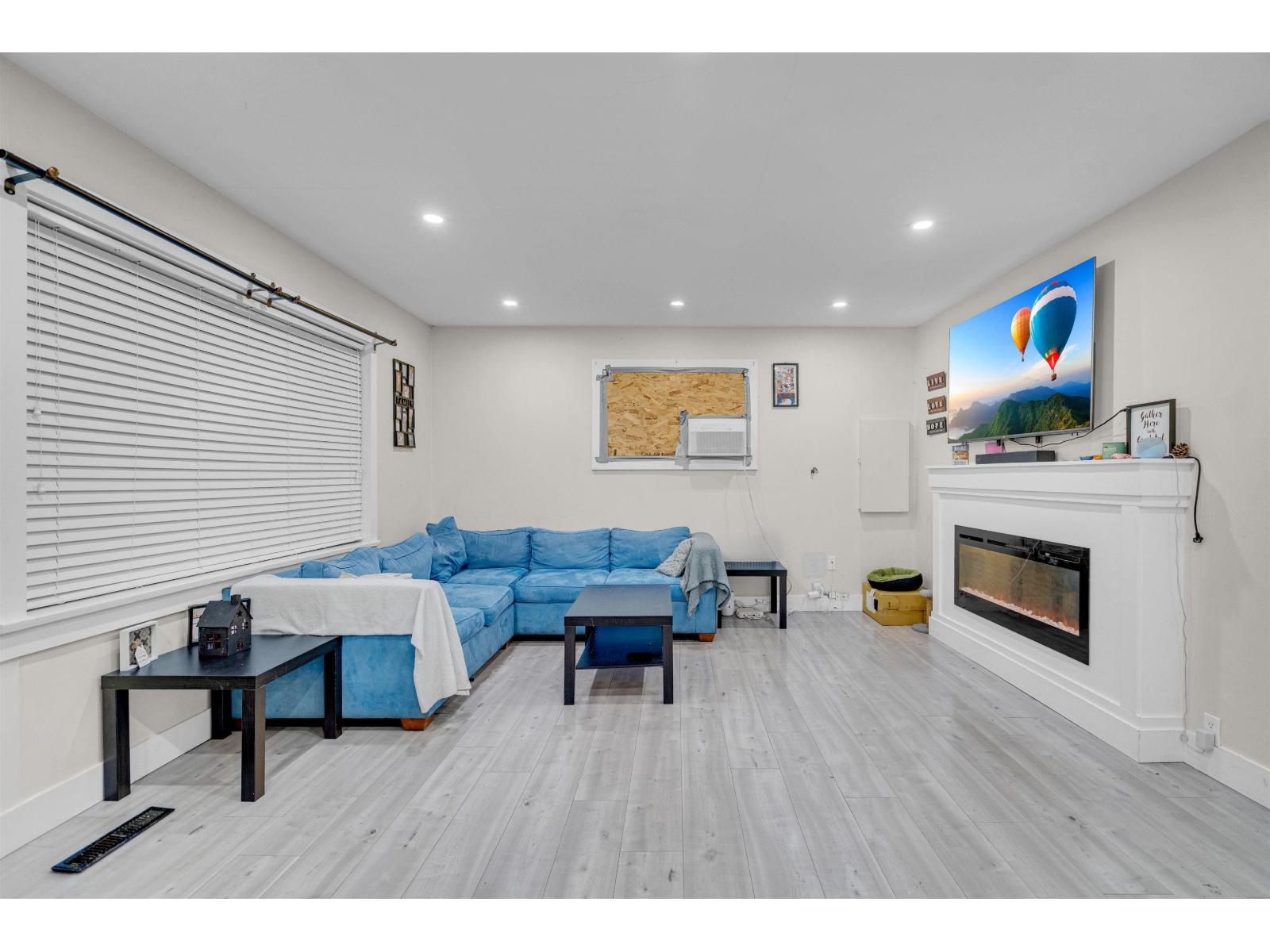 17834 60 Avenue - main photo