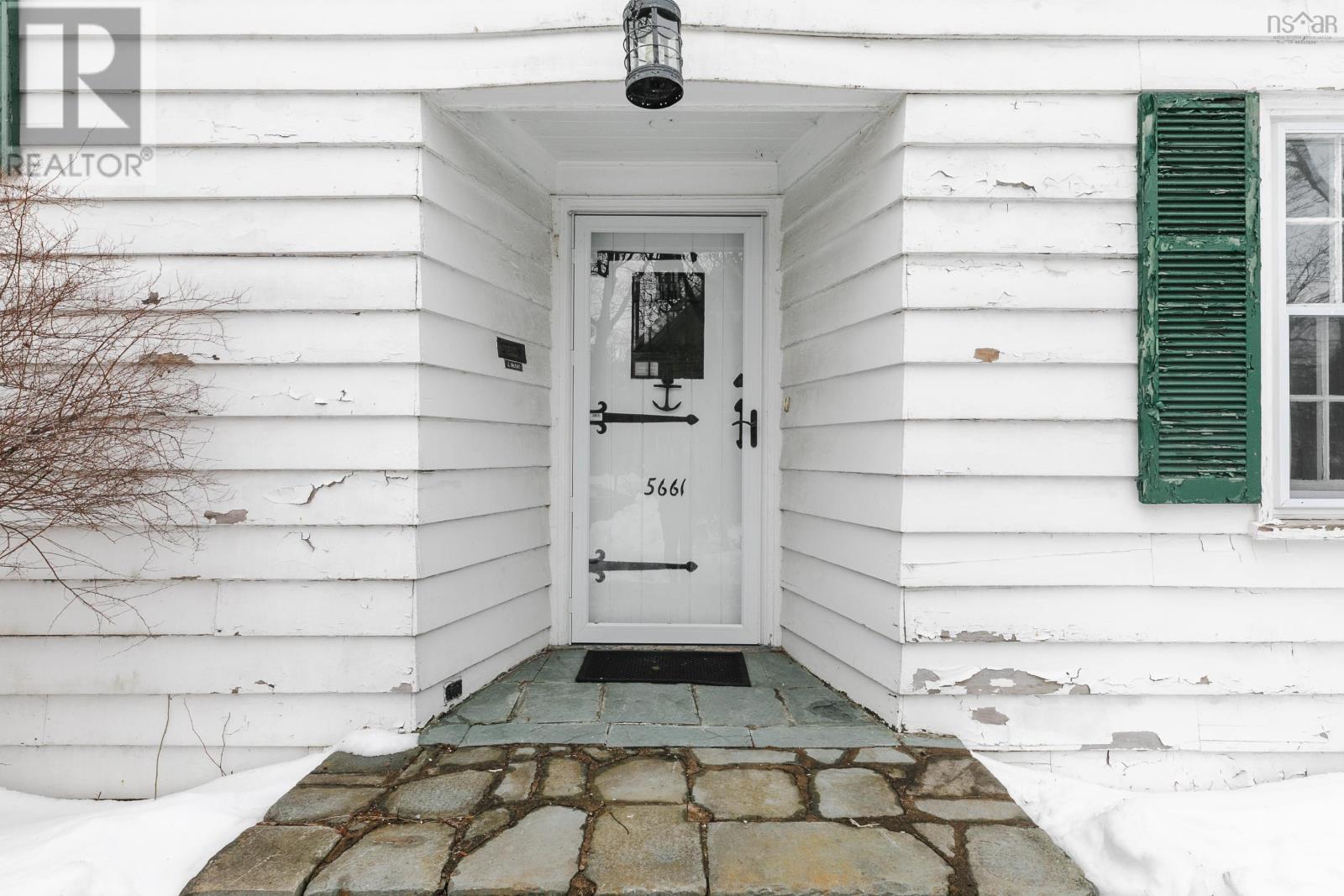 Property 22 of 41 of 5661 Ogilvie Street