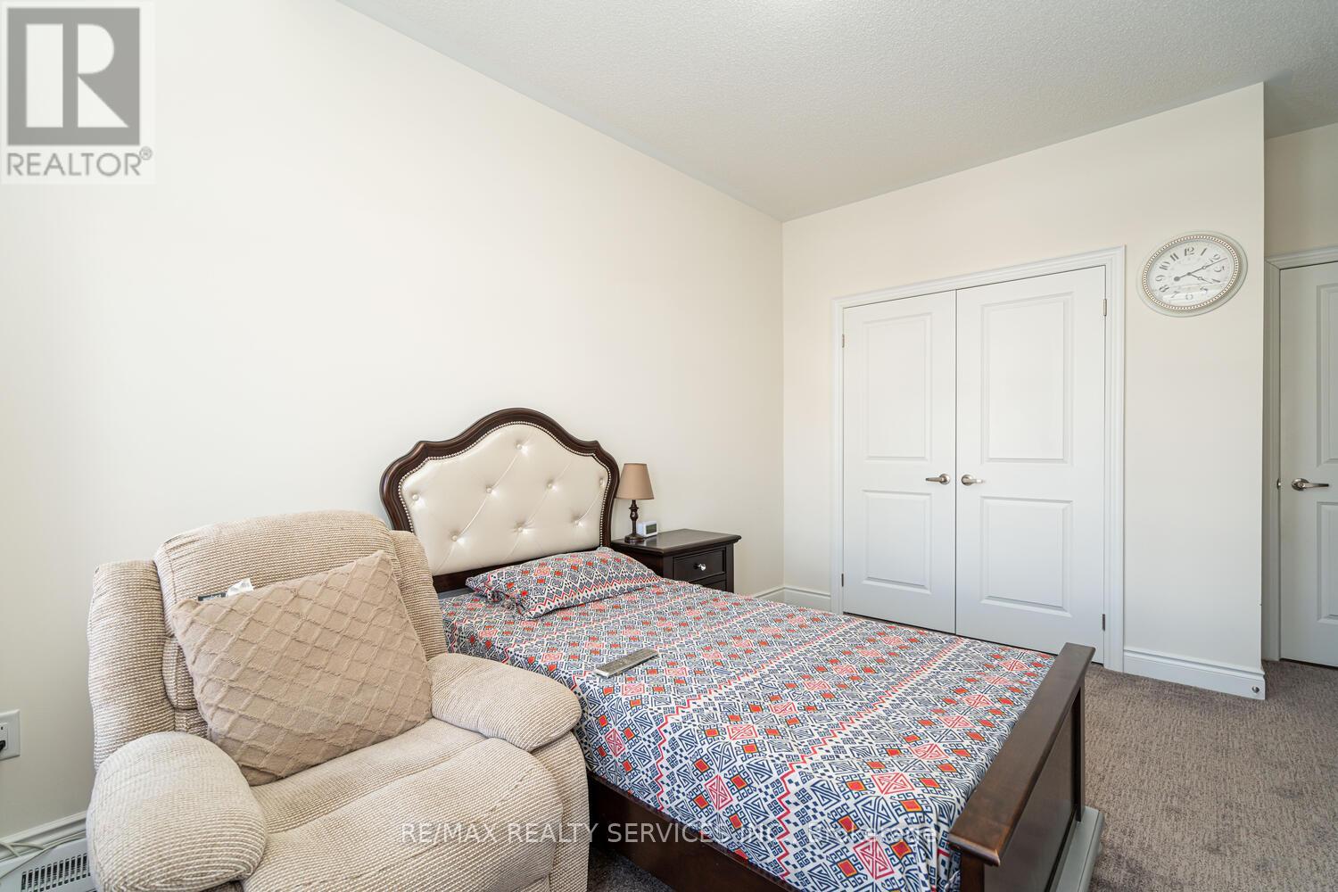 34 THORNVALLEY TERRACE - 36