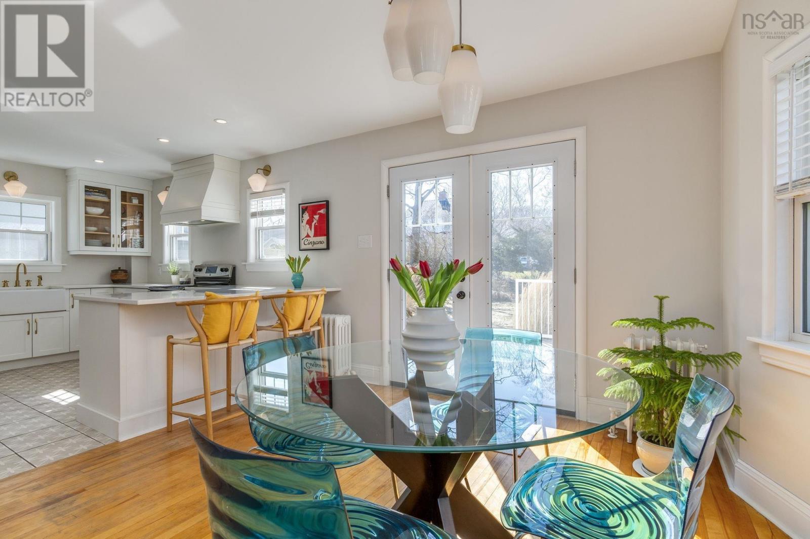 Property 27 of 46 of 1050 Greenwood Avenue