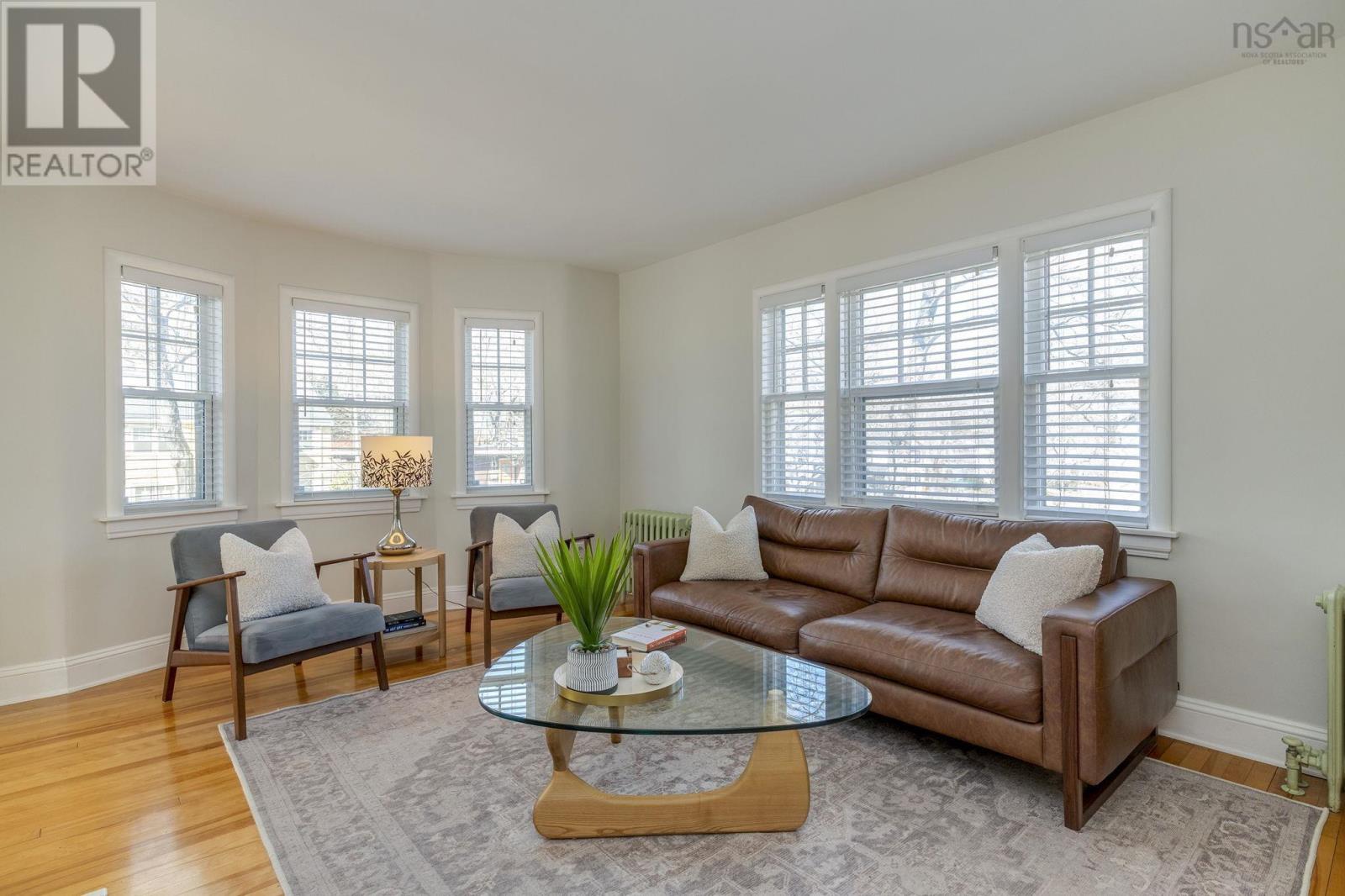 Property 33 of 46 of 1050 Greenwood Avenue