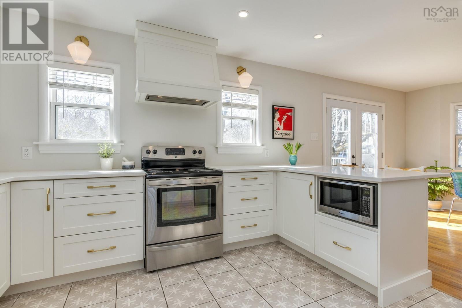 Property 2 of 46 of 1050 Greenwood Avenue