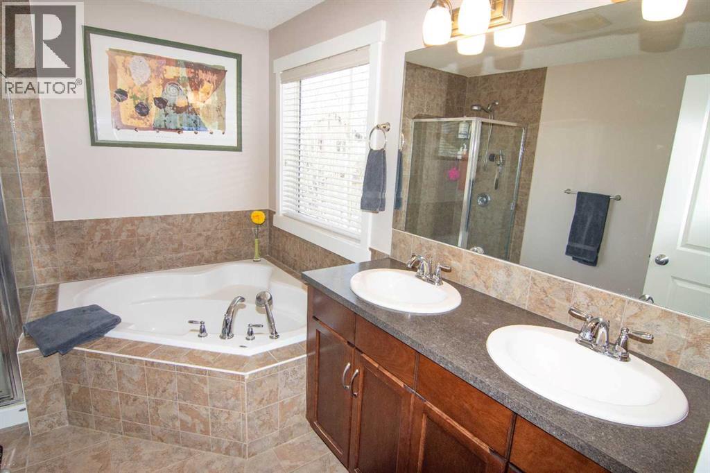 Single Family House for Sale in  Silverado Saddle Avenue SW Silverado Calgary 