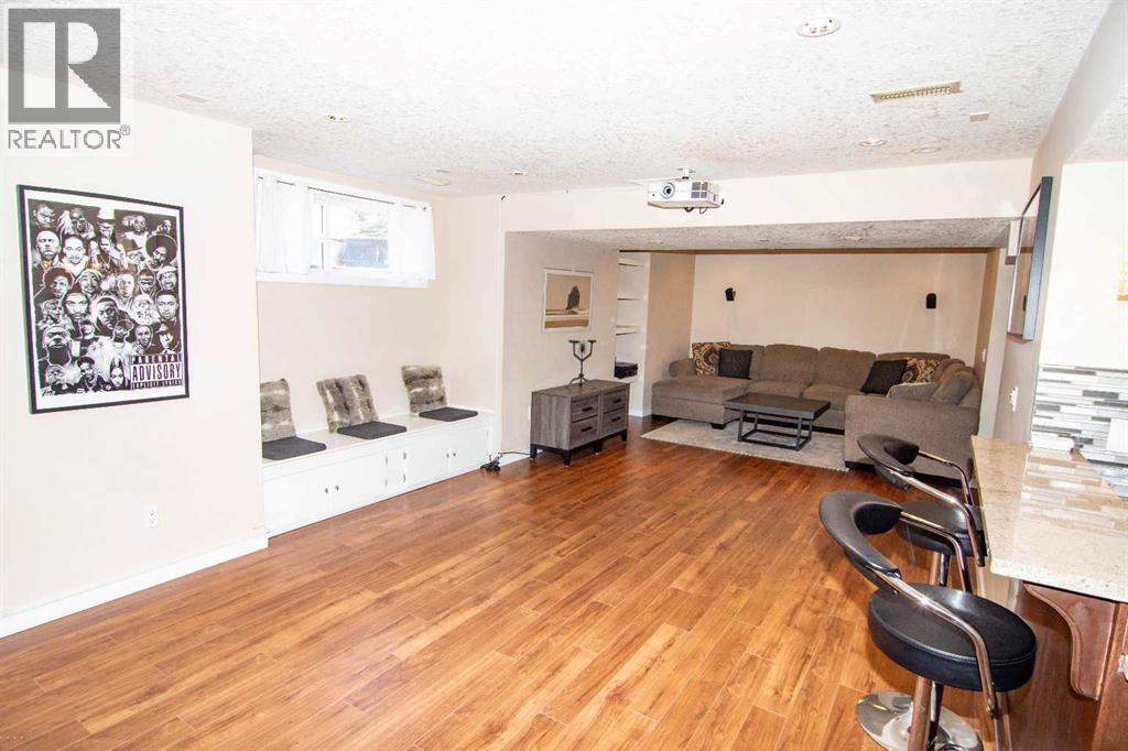 Single Family House for Sale in  Silverado Saddle Avenue SW Silverado Calgary 