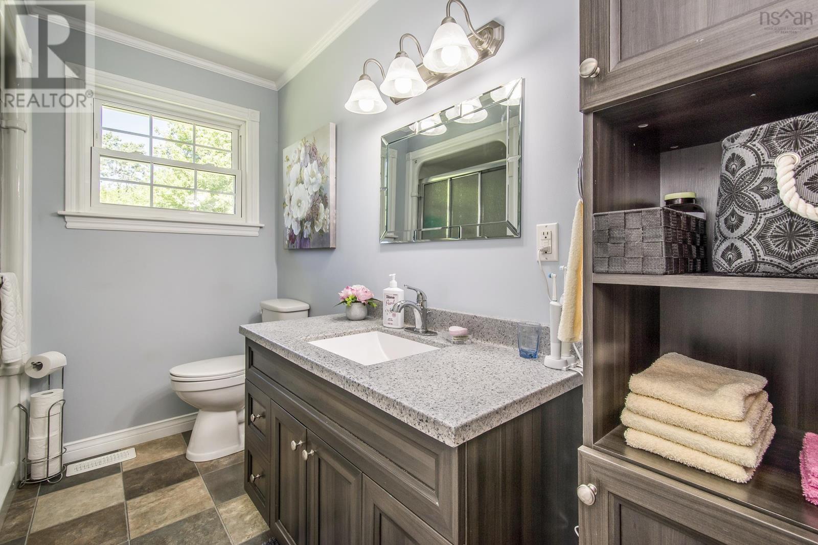 Property 38 of 40 of 255 Virginia Road