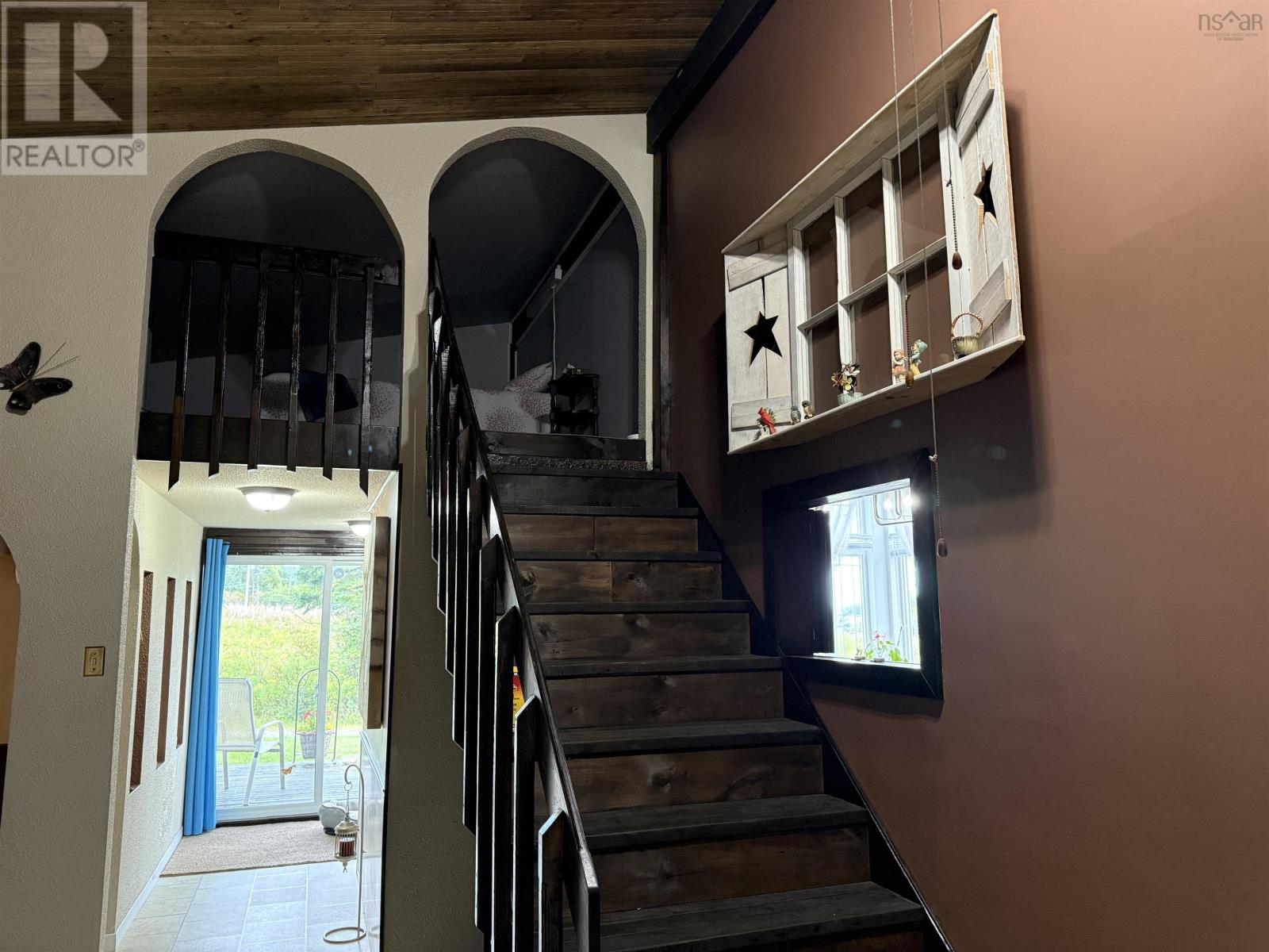 Property 8 of 49 of 19 Dick Giffins Hill