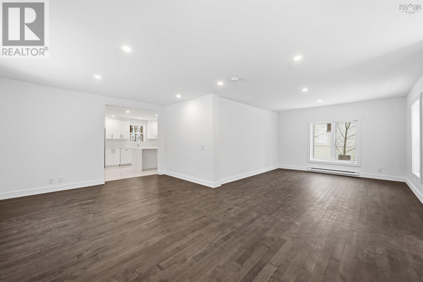 Property 10 of 45 of 221 MacLean Street