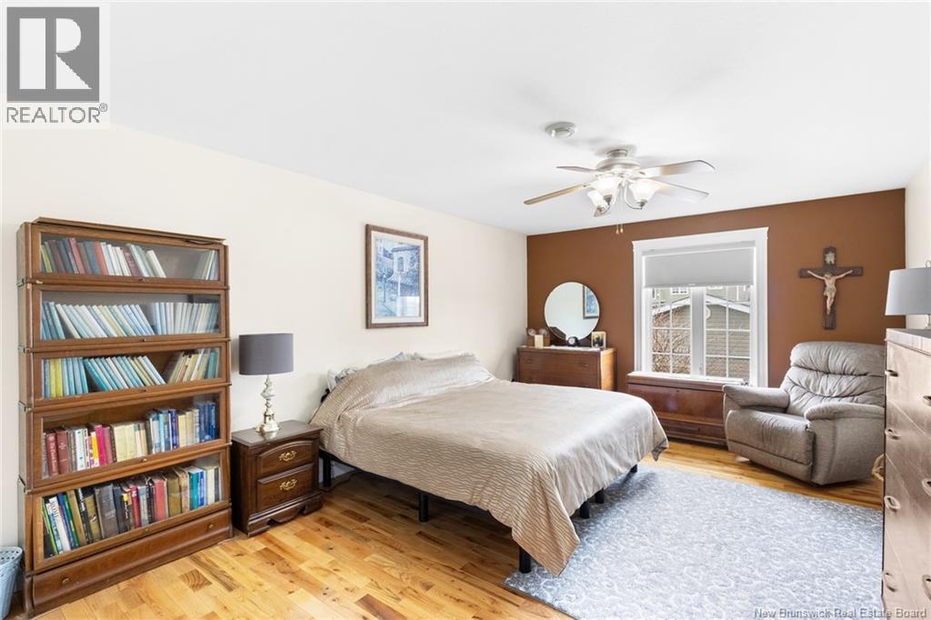 #3 35 LIAN STREET - 17