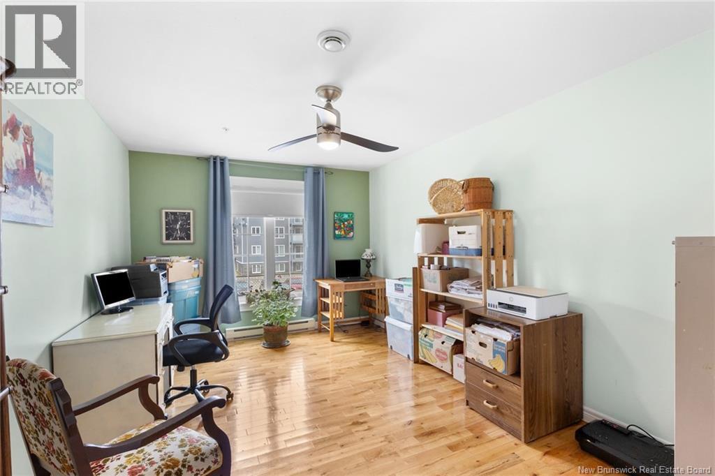 #3 35 LIAN STREET - 25