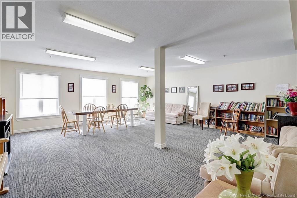 #3 35 LIAN STREET - 33