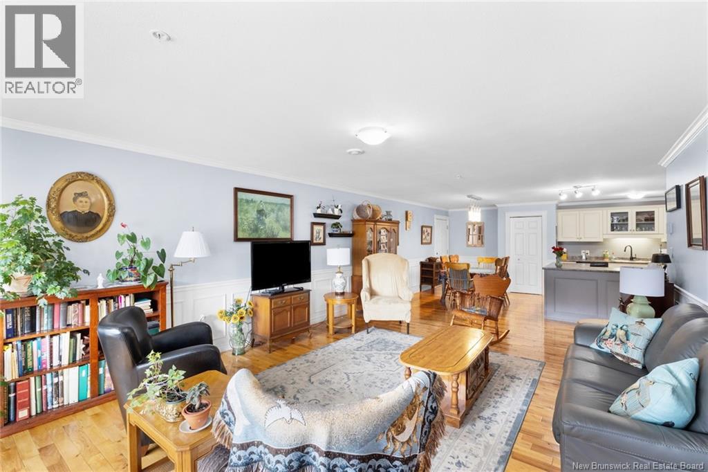 #3 35 LIAN STREET - 5