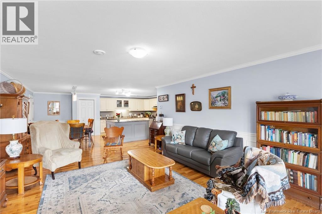 #3 35 LIAN STREET - 6