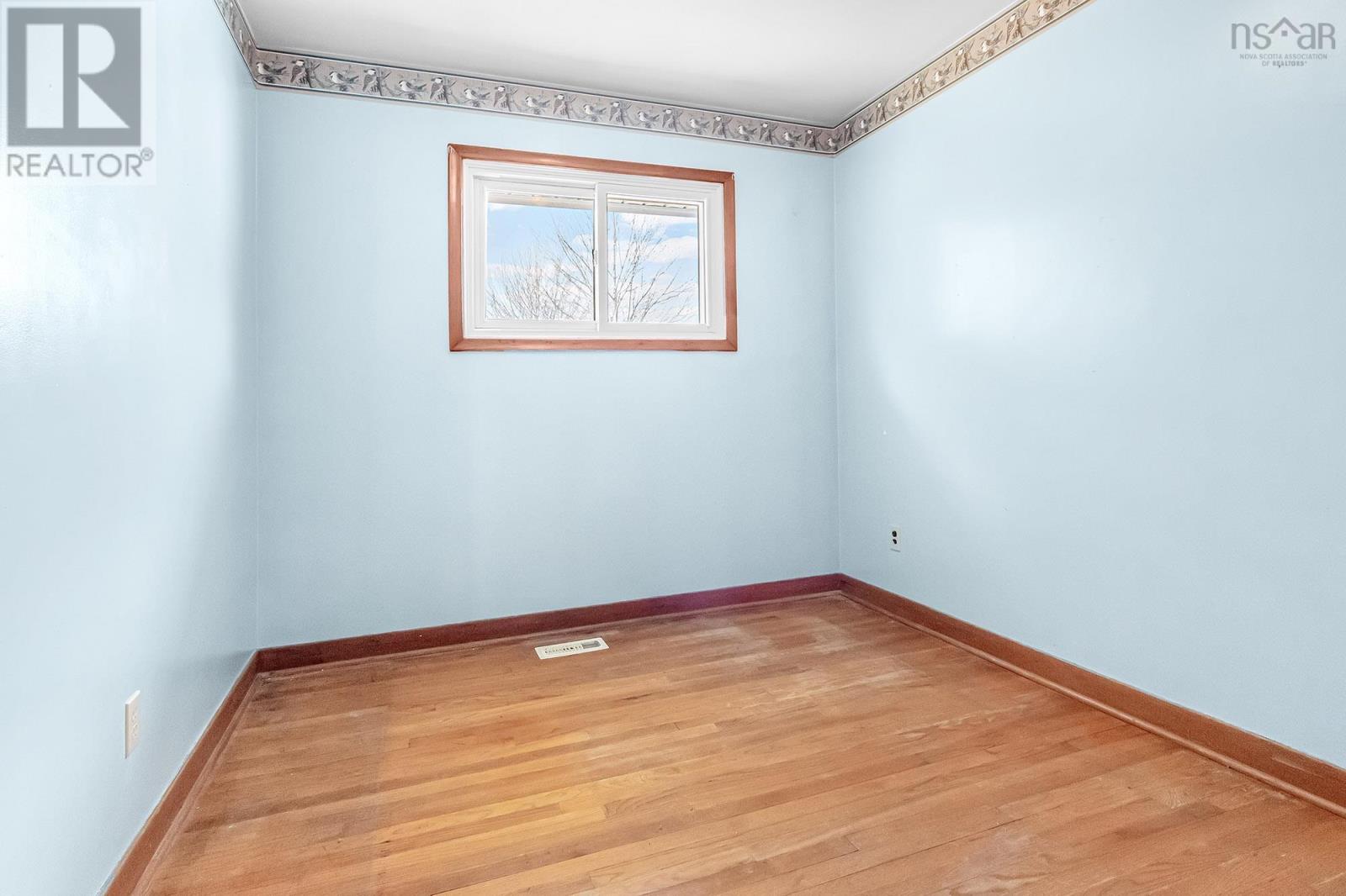 Property 23 of 32 of 15 Virginia Avenue