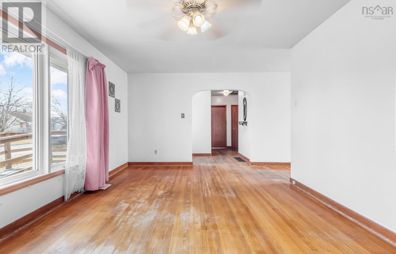 Property 11 of 32 of 15 Virginia Avenue