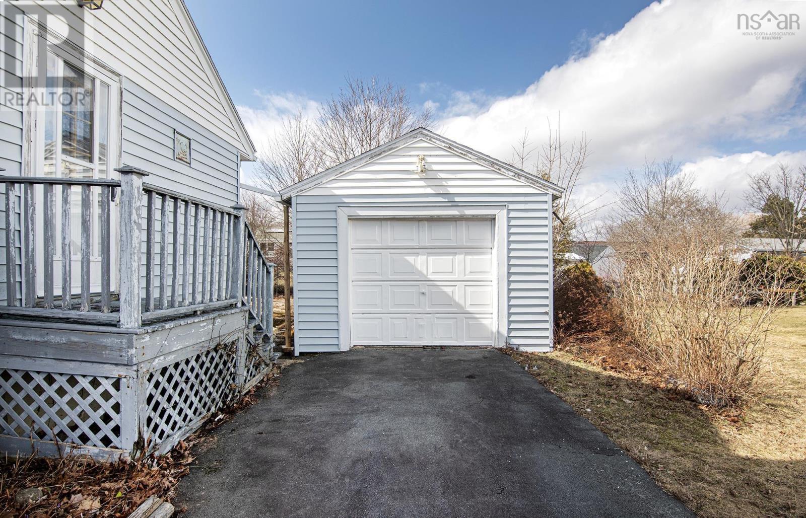 Property 20 of 32 of 15 Virginia Avenue