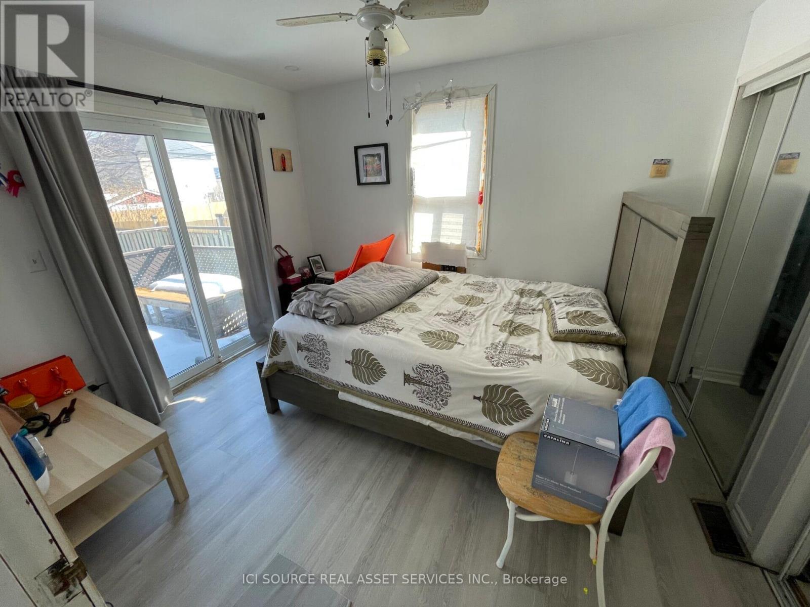 547 MONTRAVE AVENUE - 5