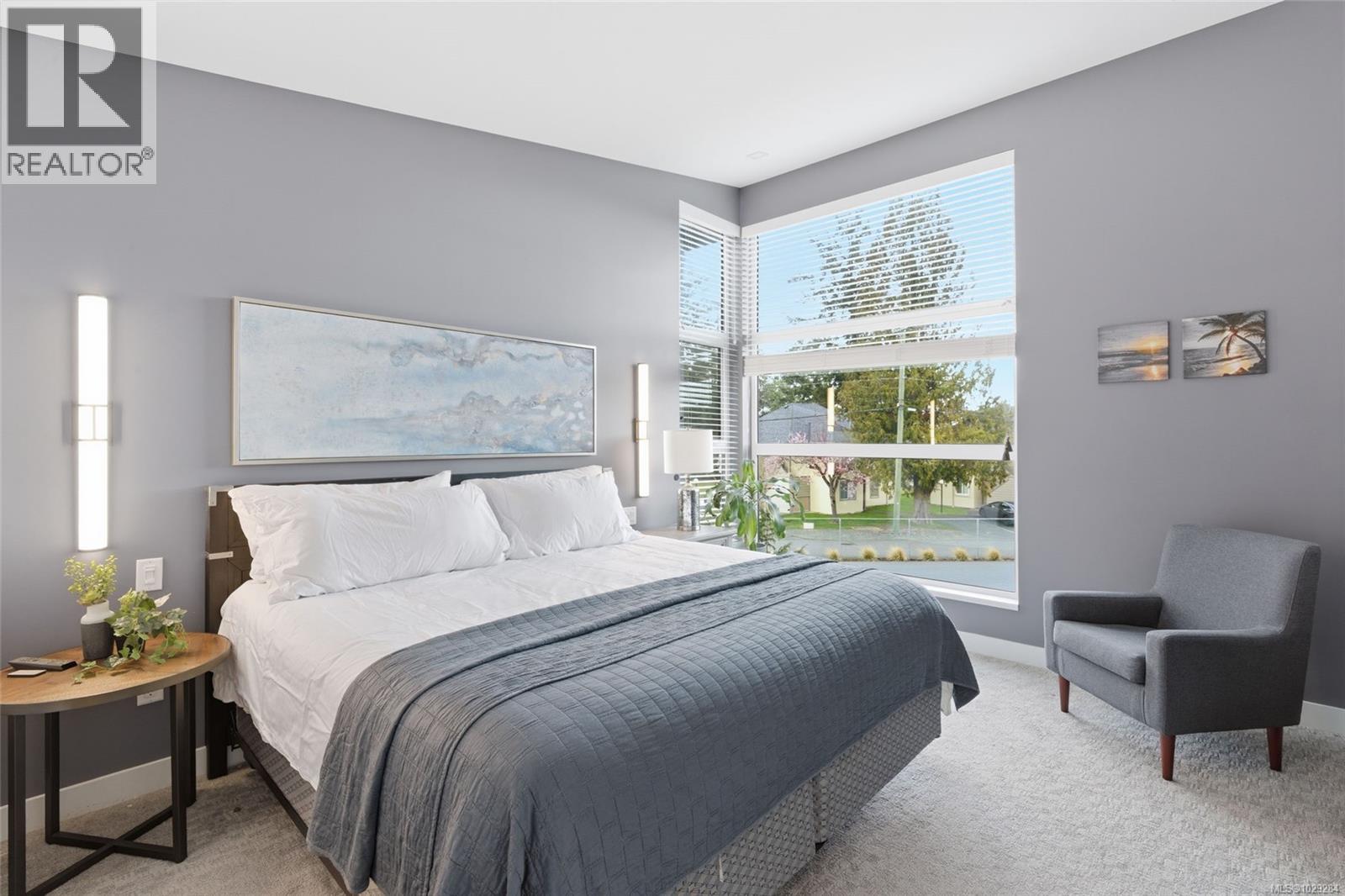 #9 1175 RESORT DR - 17