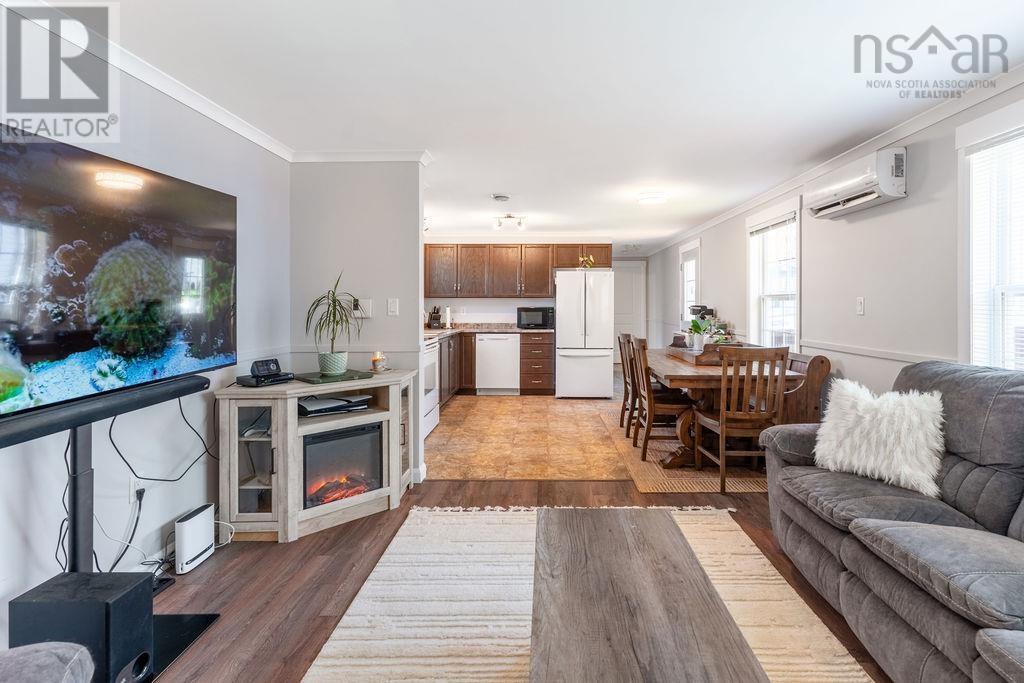 Property 34 of 37 of 303 Ioney Hill