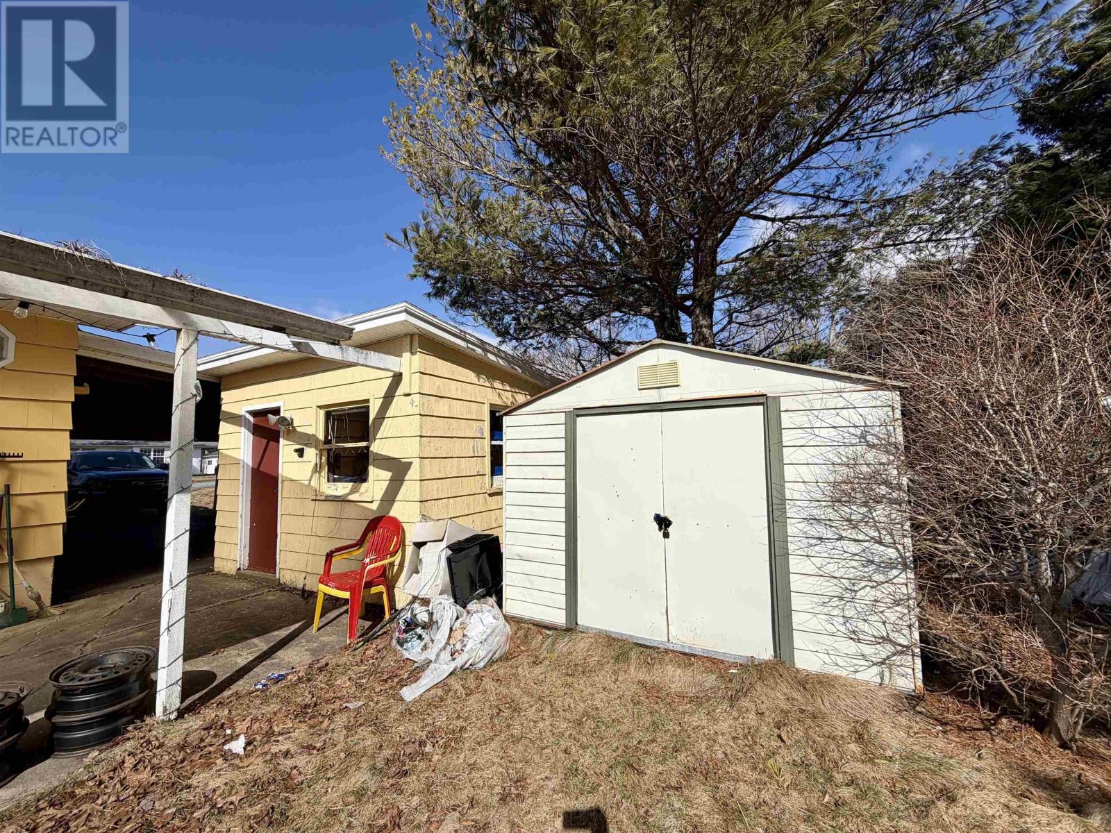 Property 29 of 32 of 43 Maple Boulevard