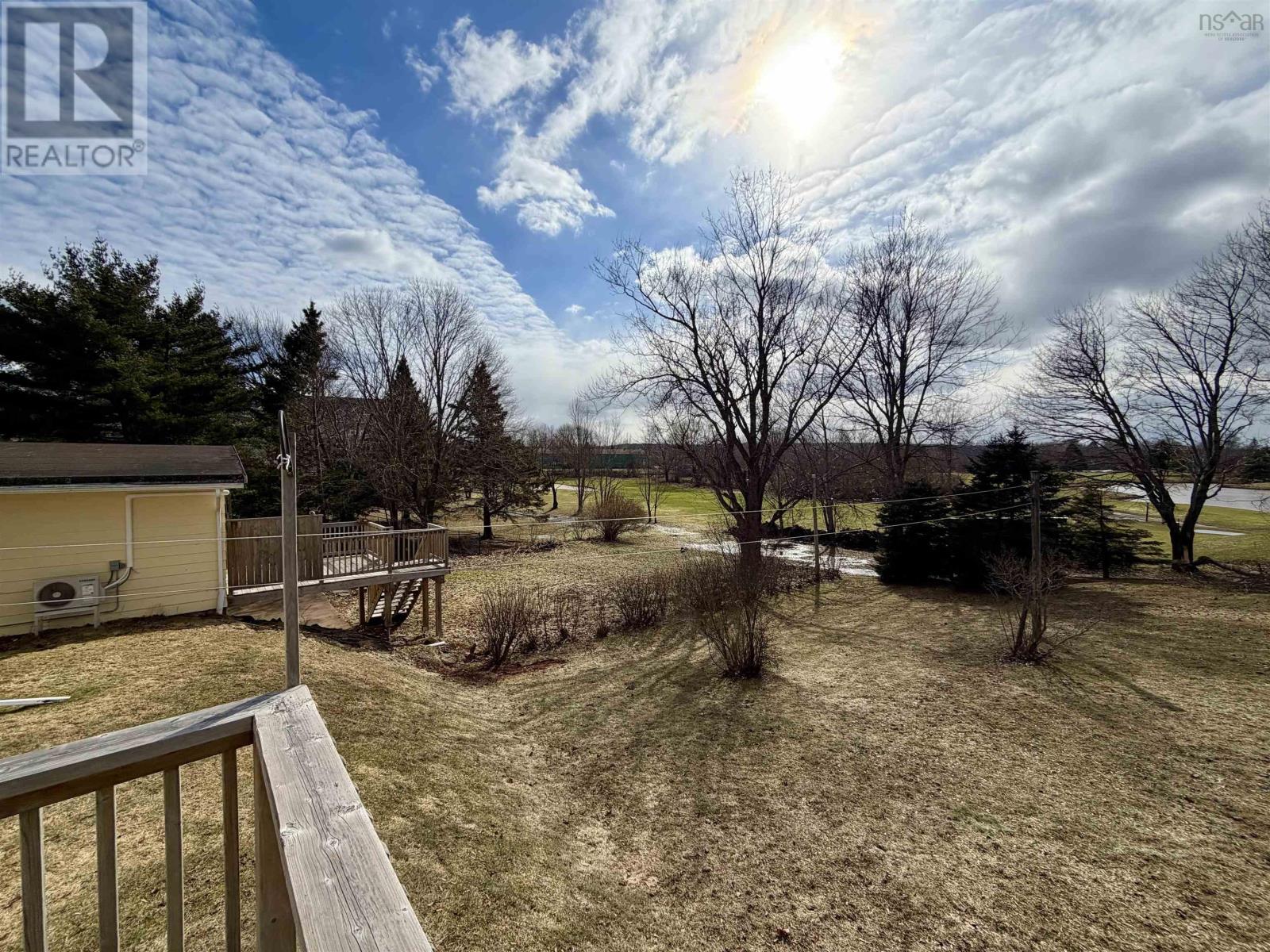 Property 19 of 49 of 80 Roosevelt Avenue