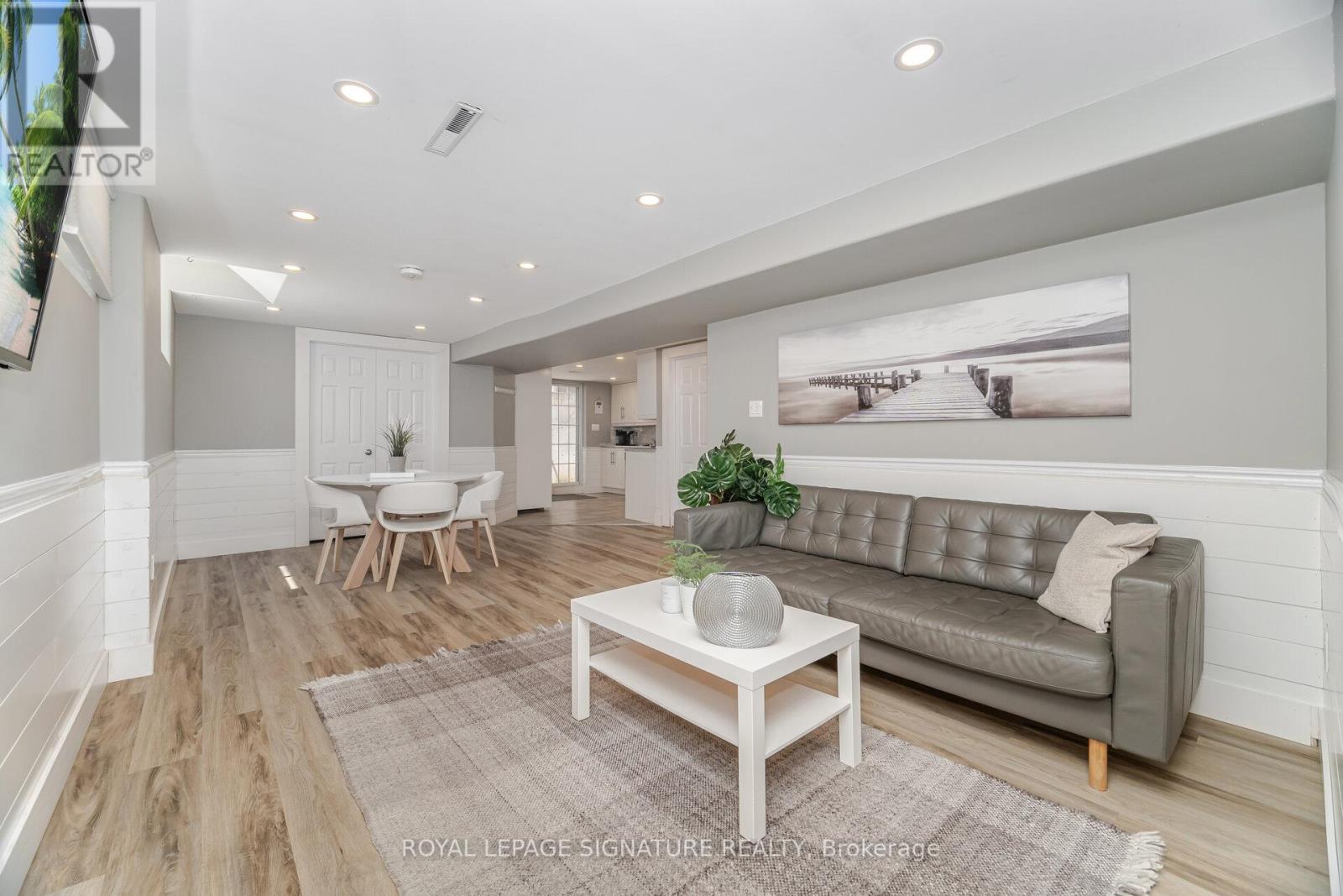 77 FAIRVIEW ROAD - 30