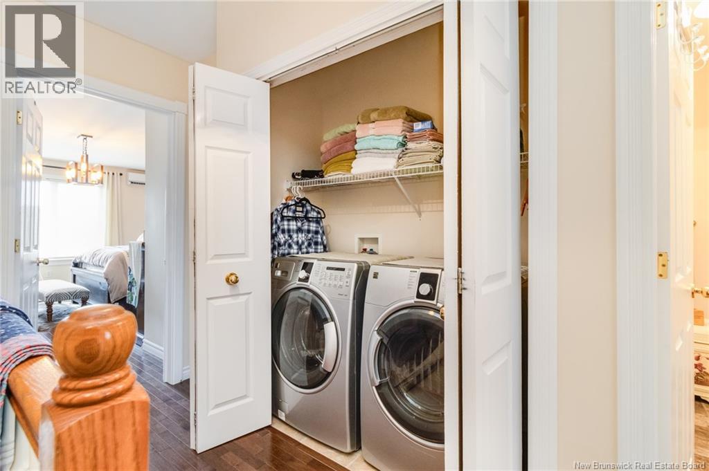 #1 500 RIVERSIDE DRIVE - 25