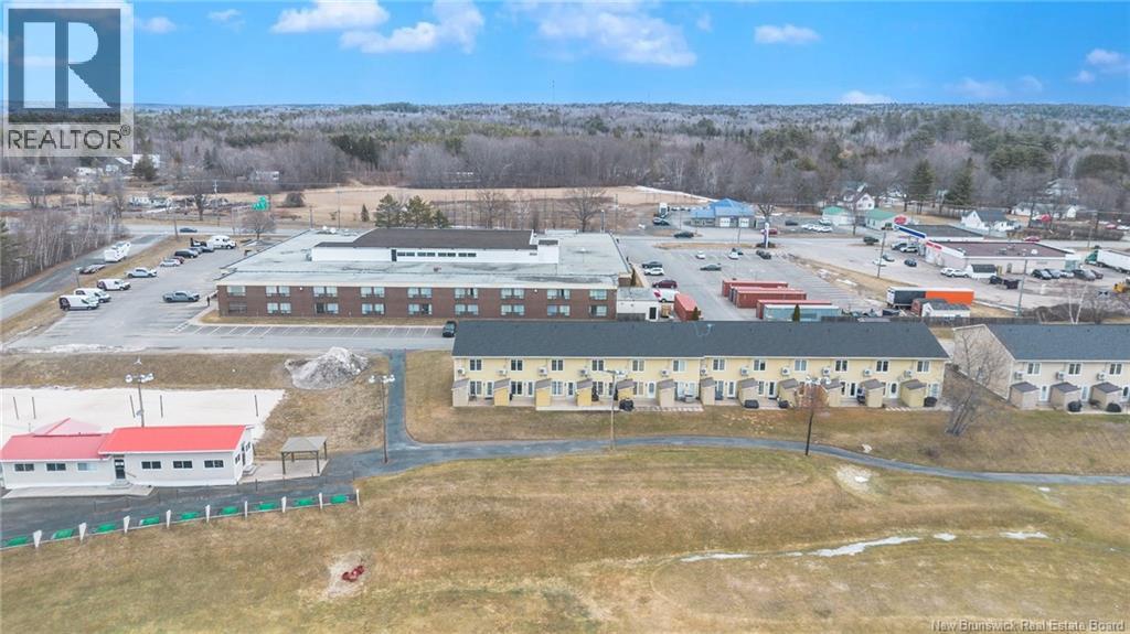 #1 500 RIVERSIDE DRIVE - 30