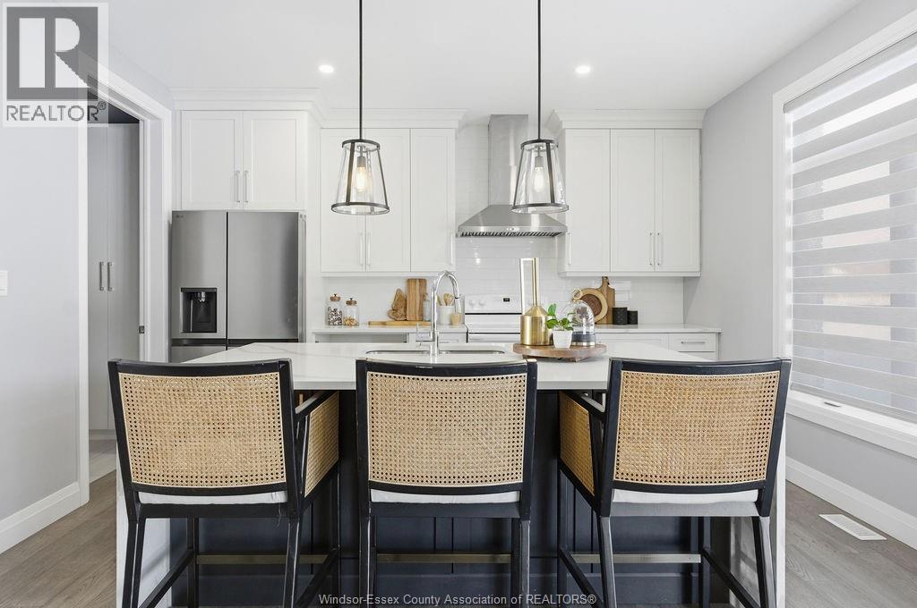 26 GREGORY AVENUE - 18