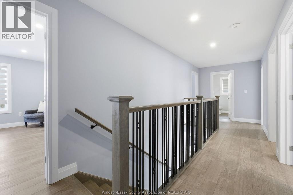 26 GREGORY AVENUE - 28