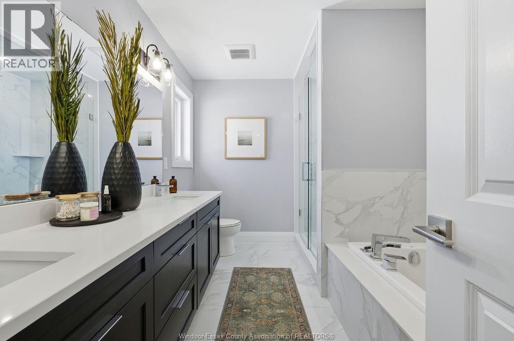 26 GREGORY AVENUE - 33