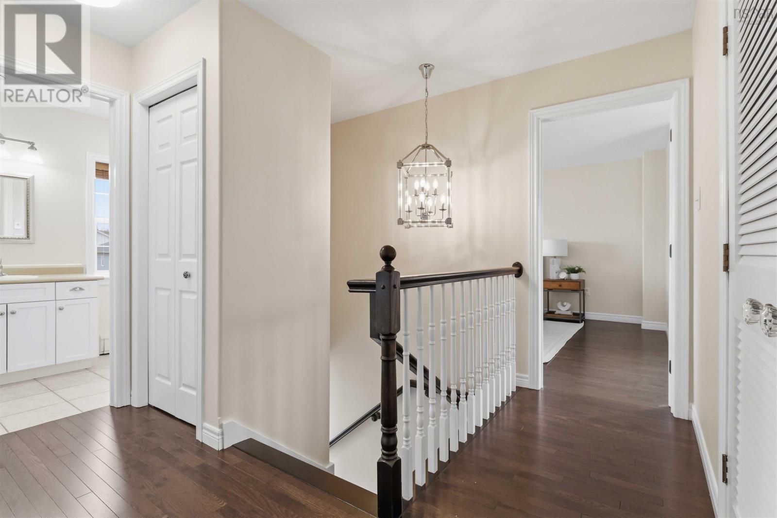 Property 14 of 43 of 38 Pearl Drive