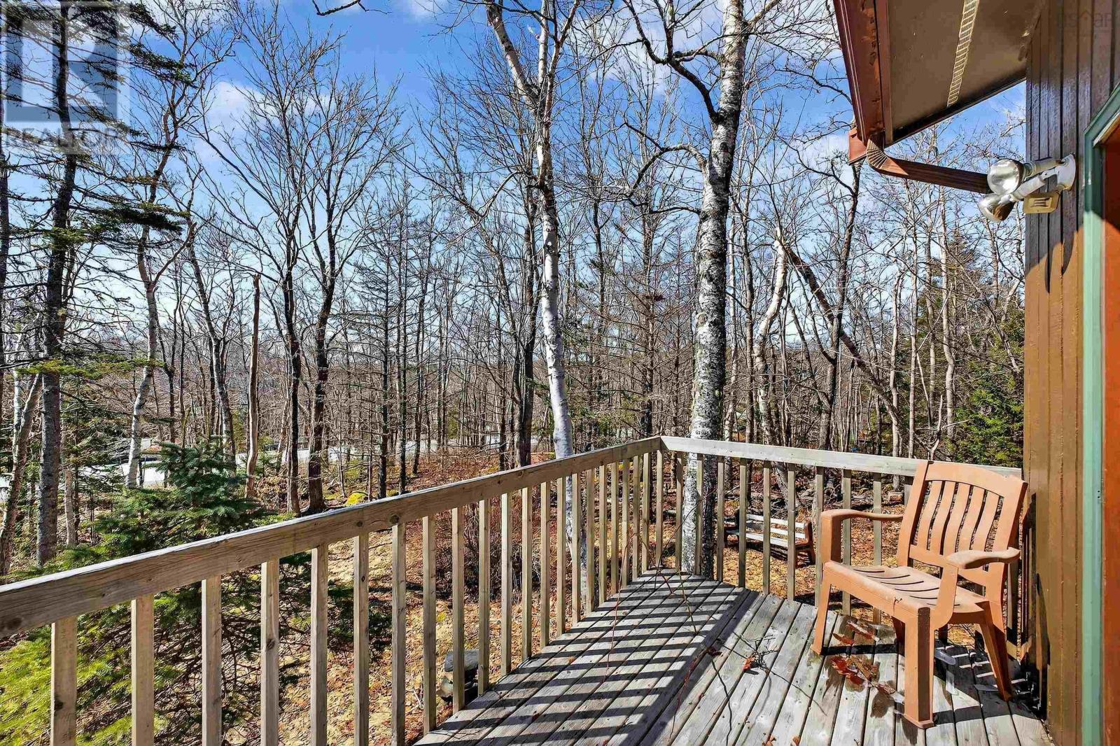 Property 17 of 45 of 122 Windsor Drive