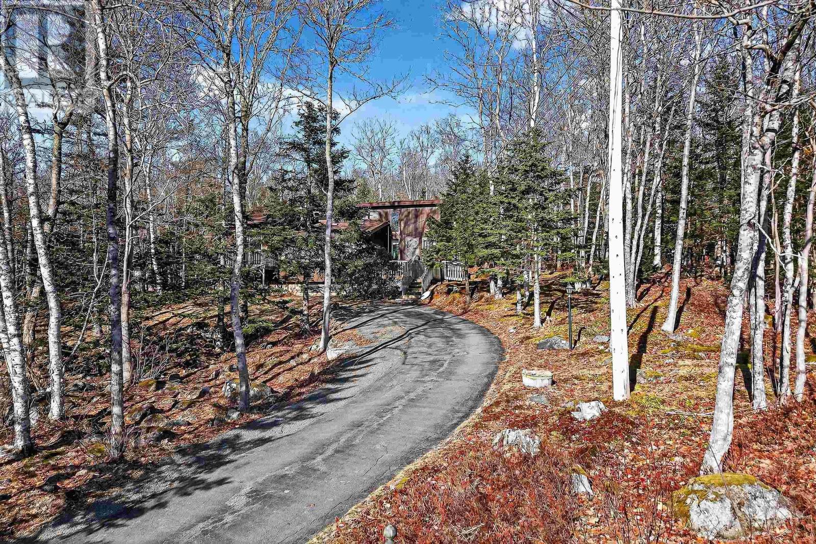 Property 2 of 45 of 122 Windsor Drive