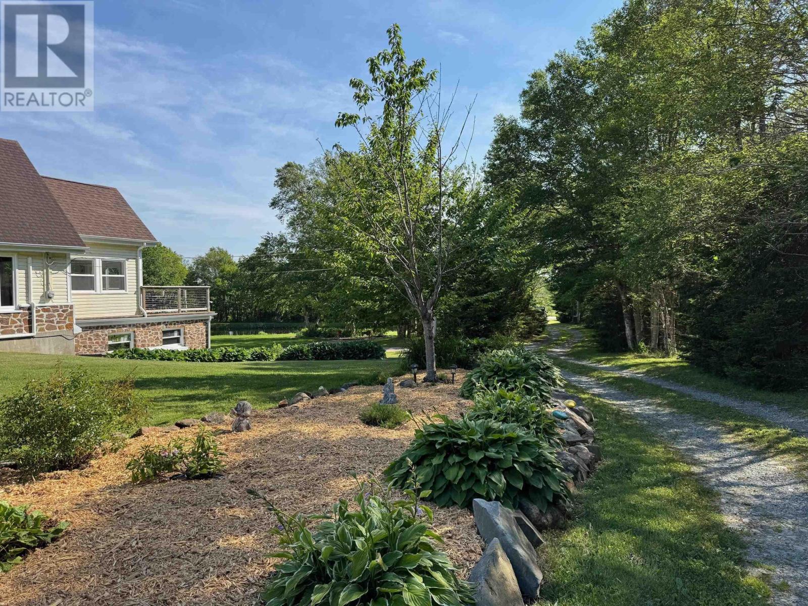 Property 22 of 47 of 559 P F Comeau Road