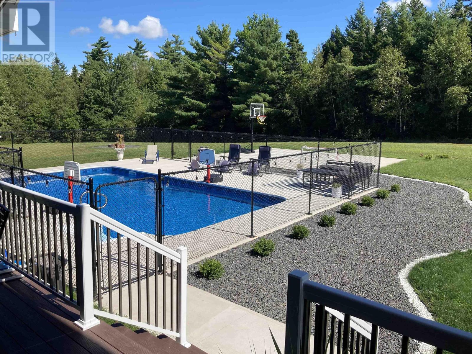 Property 36 of 49 of 4288 Gairloch rd Road