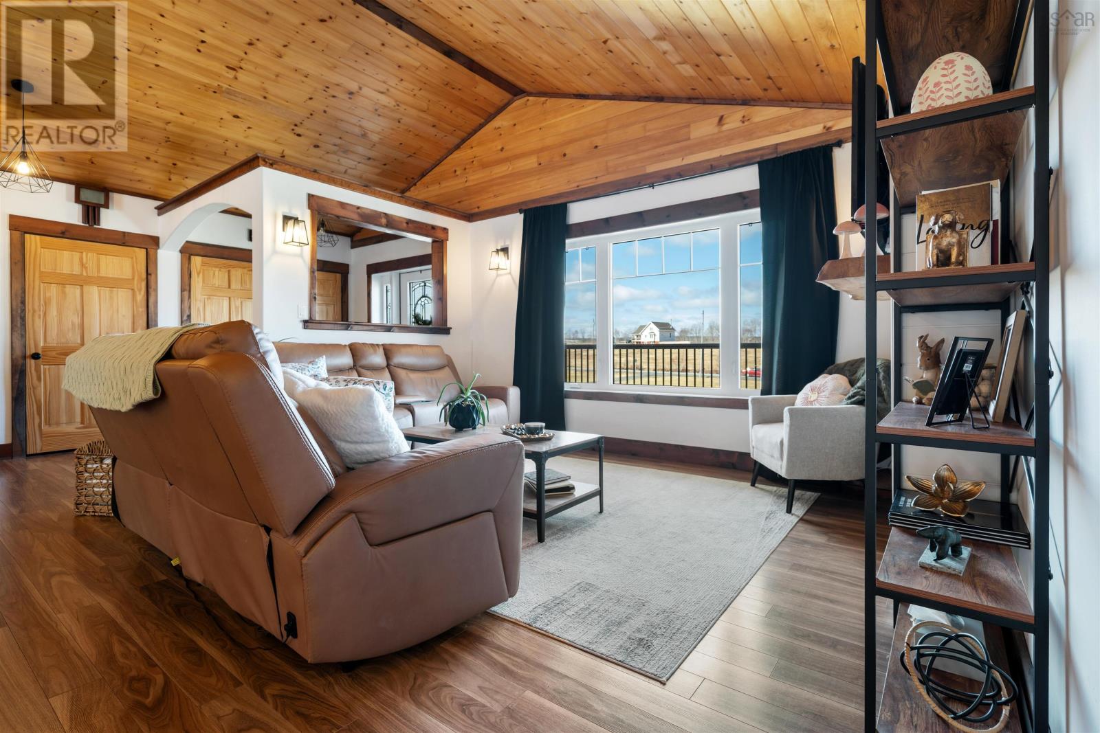 Property 39 of 49 of 4288 Gairloch rd Road