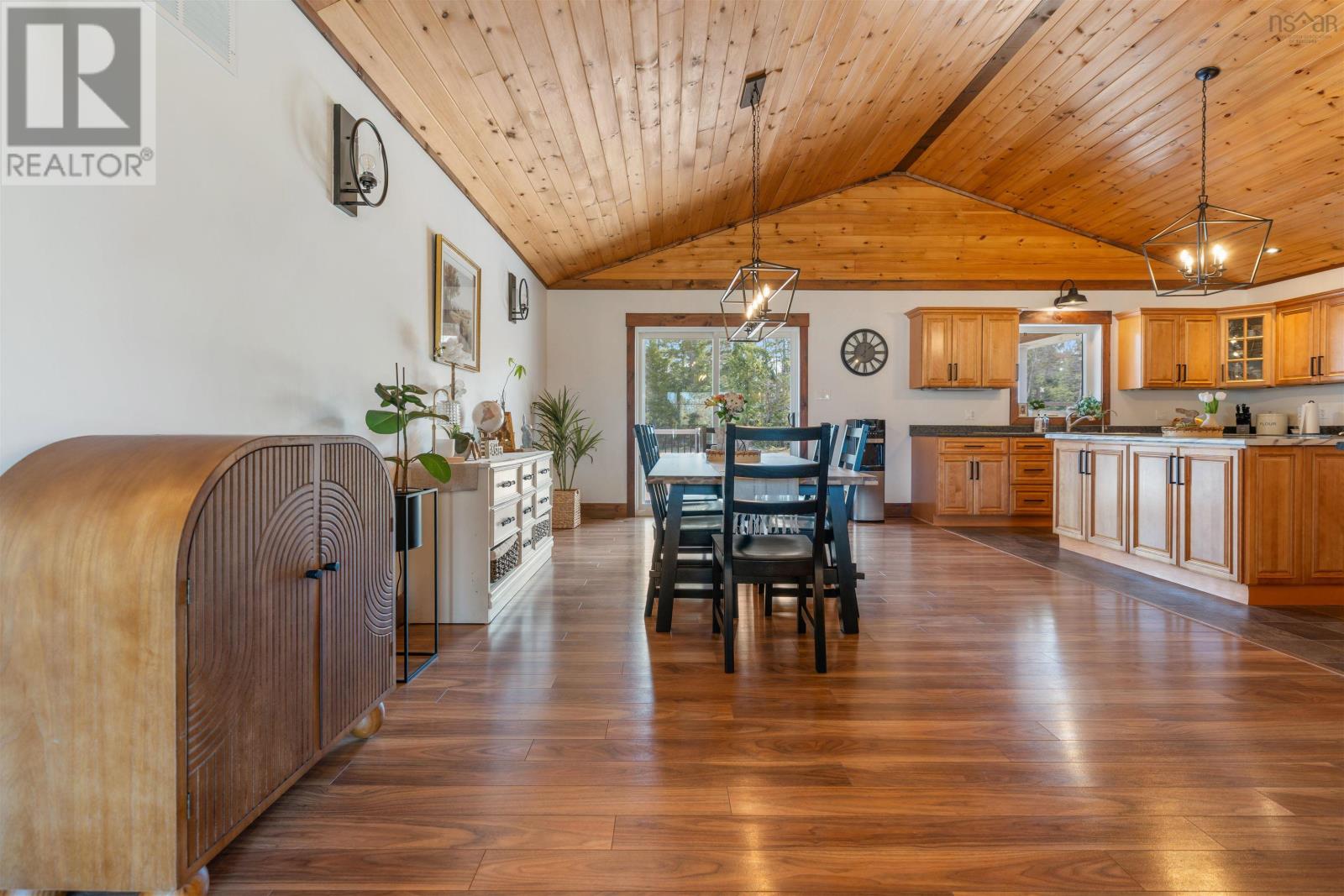 Property 44 of 49 of 4288 Gairloch rd Road