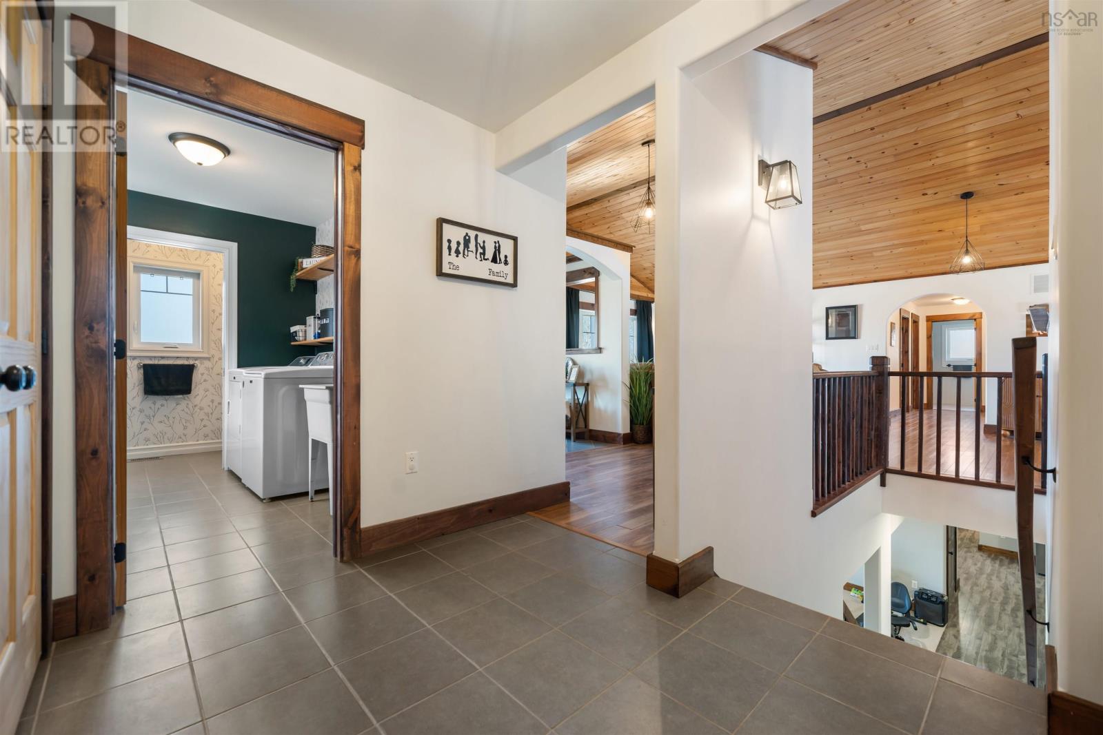 Property 2 of 49 of 4288 Gairloch rd Road