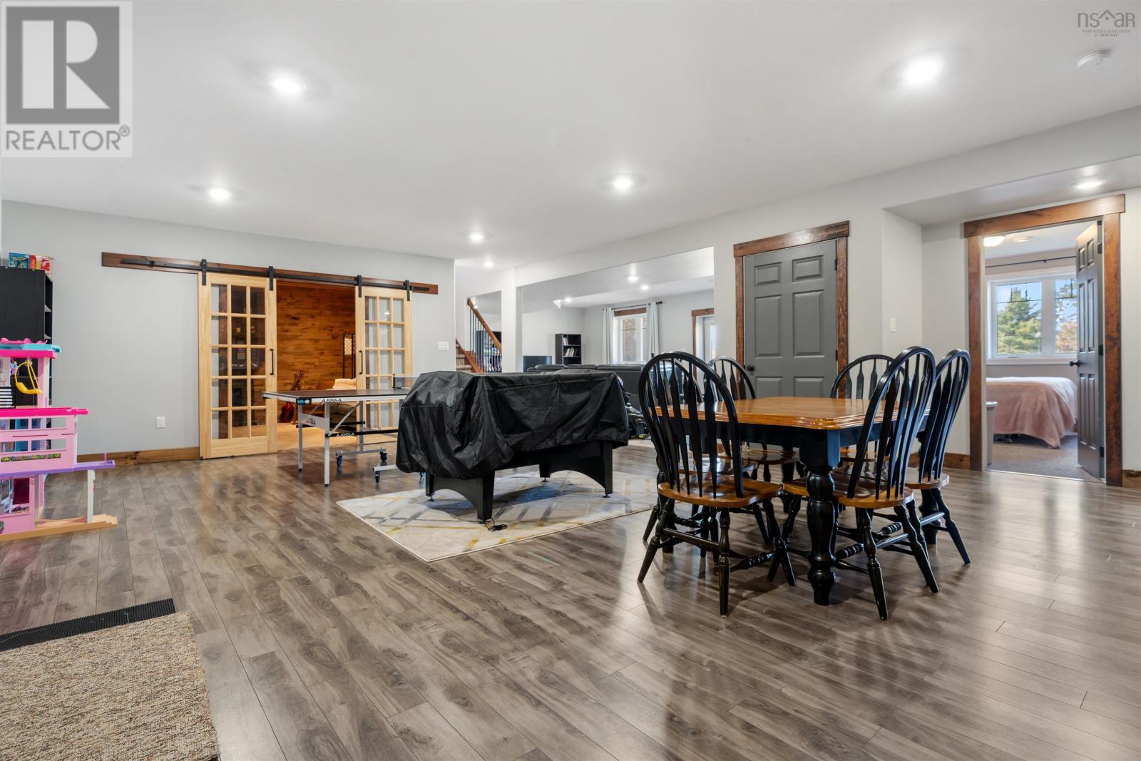 Property 30 of 49 of 4288 Gairloch rd Road