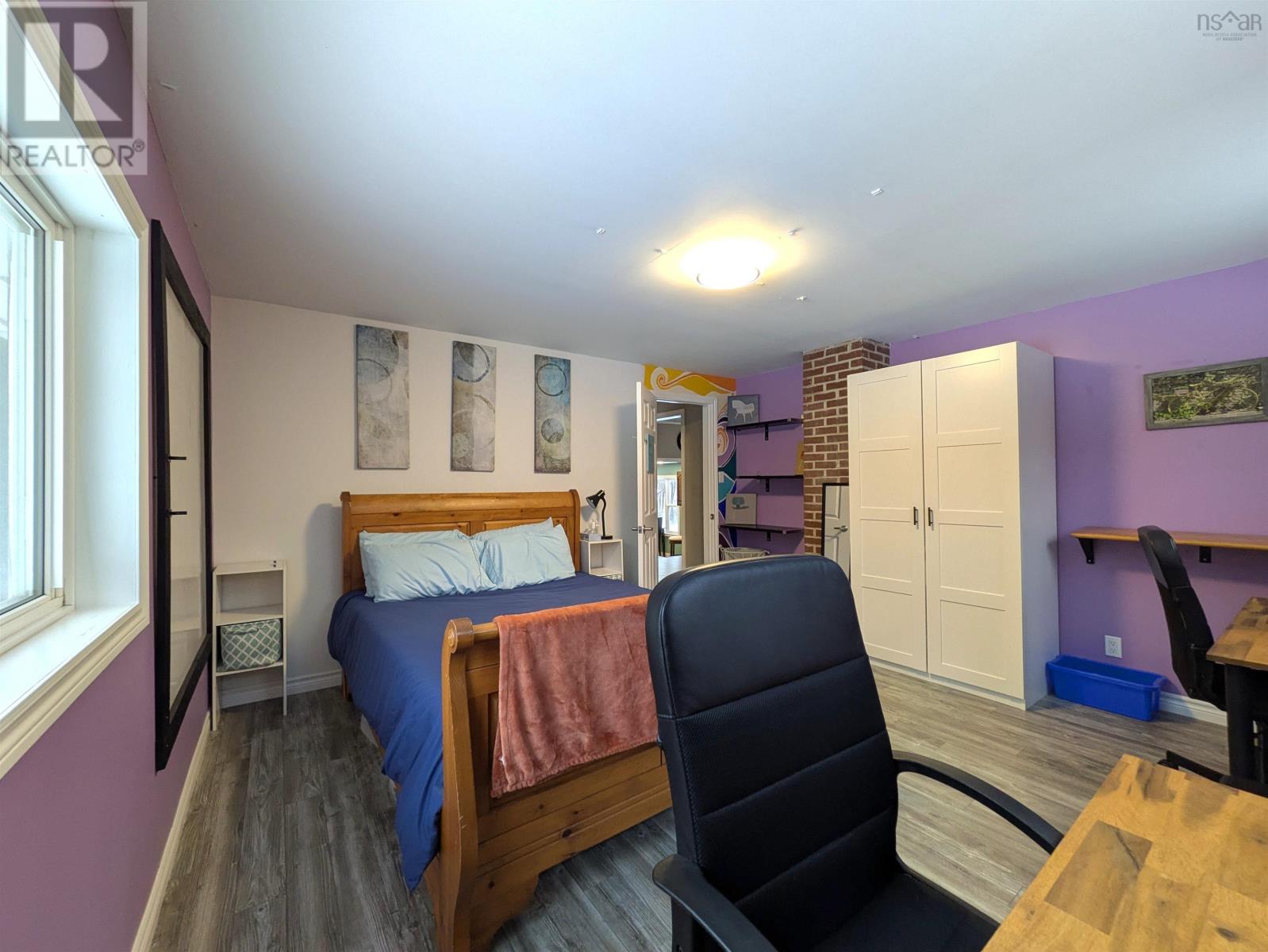 Property 21 of 33 of 11813 Highway 217