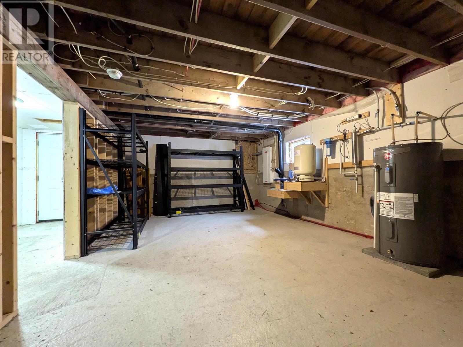 Property 29 of 33 of 11813 Highway 217