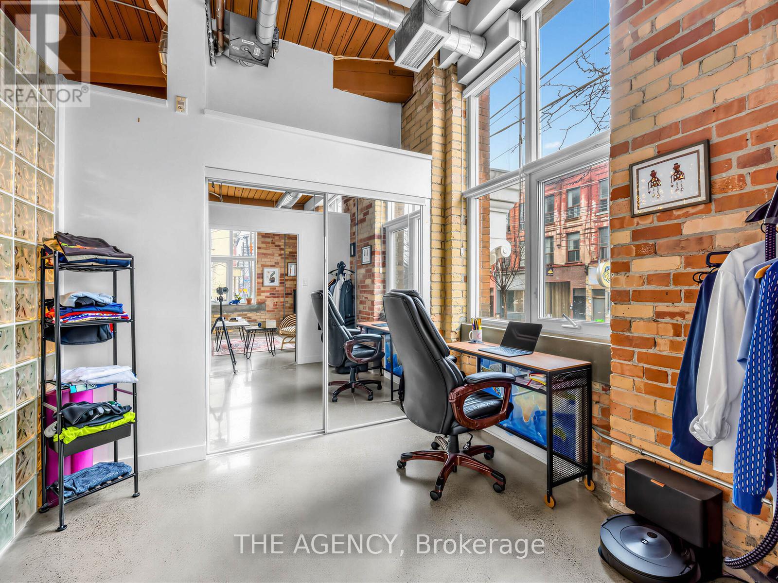 #214 955 QUEEN STREET W - 12