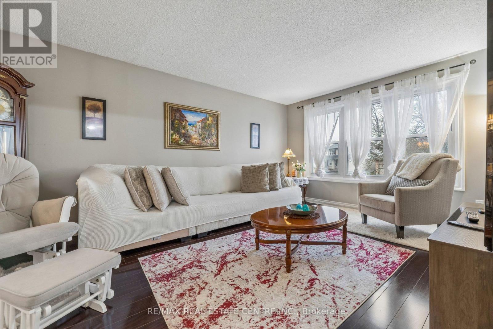 325 AZTEC DRIVE - 17