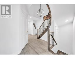 406 Hewitt Circle, Newmarket, ON L3X2L8 Photo 42