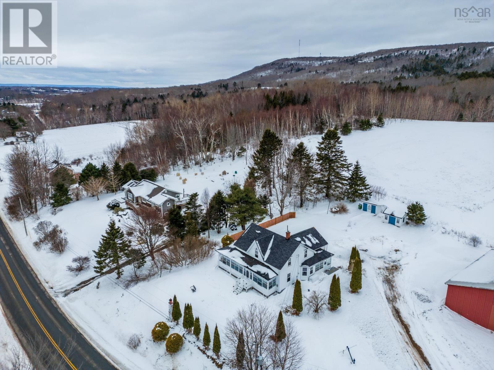 Property 35 of 46 of 1529 Pereau Road