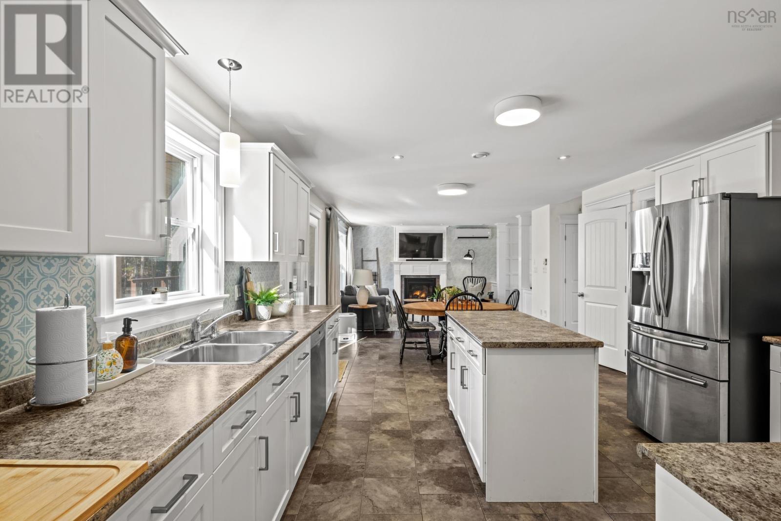 Property 22 of 49 of 500 Paula Drive